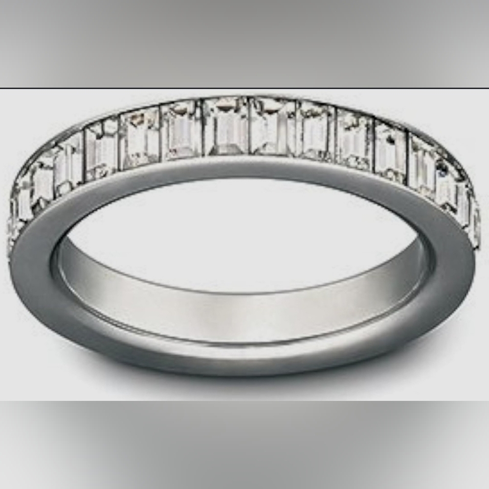 Swarovski Shades Ring Rhodium Plated Size 6 75 New